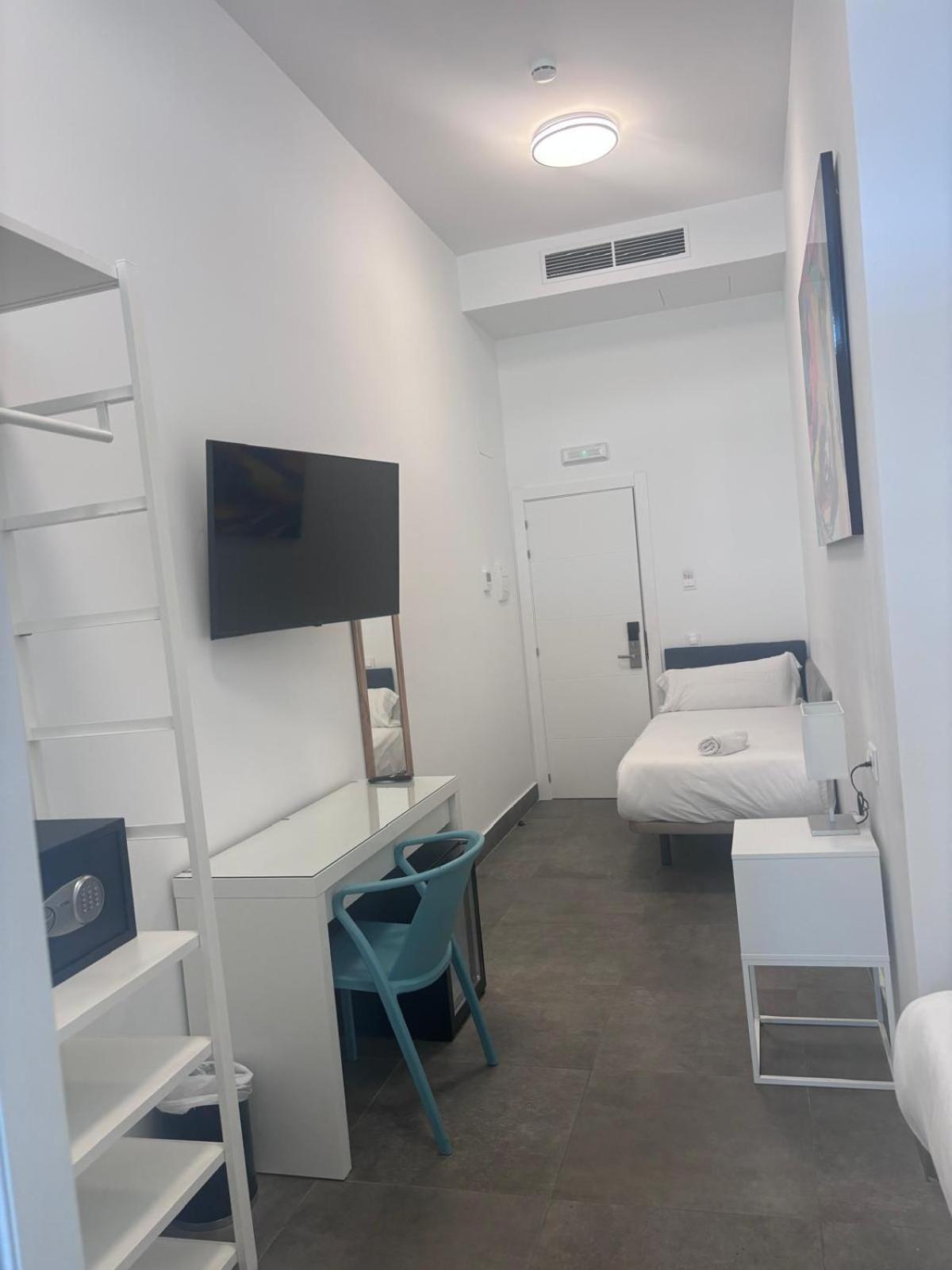 Kuve Hotel